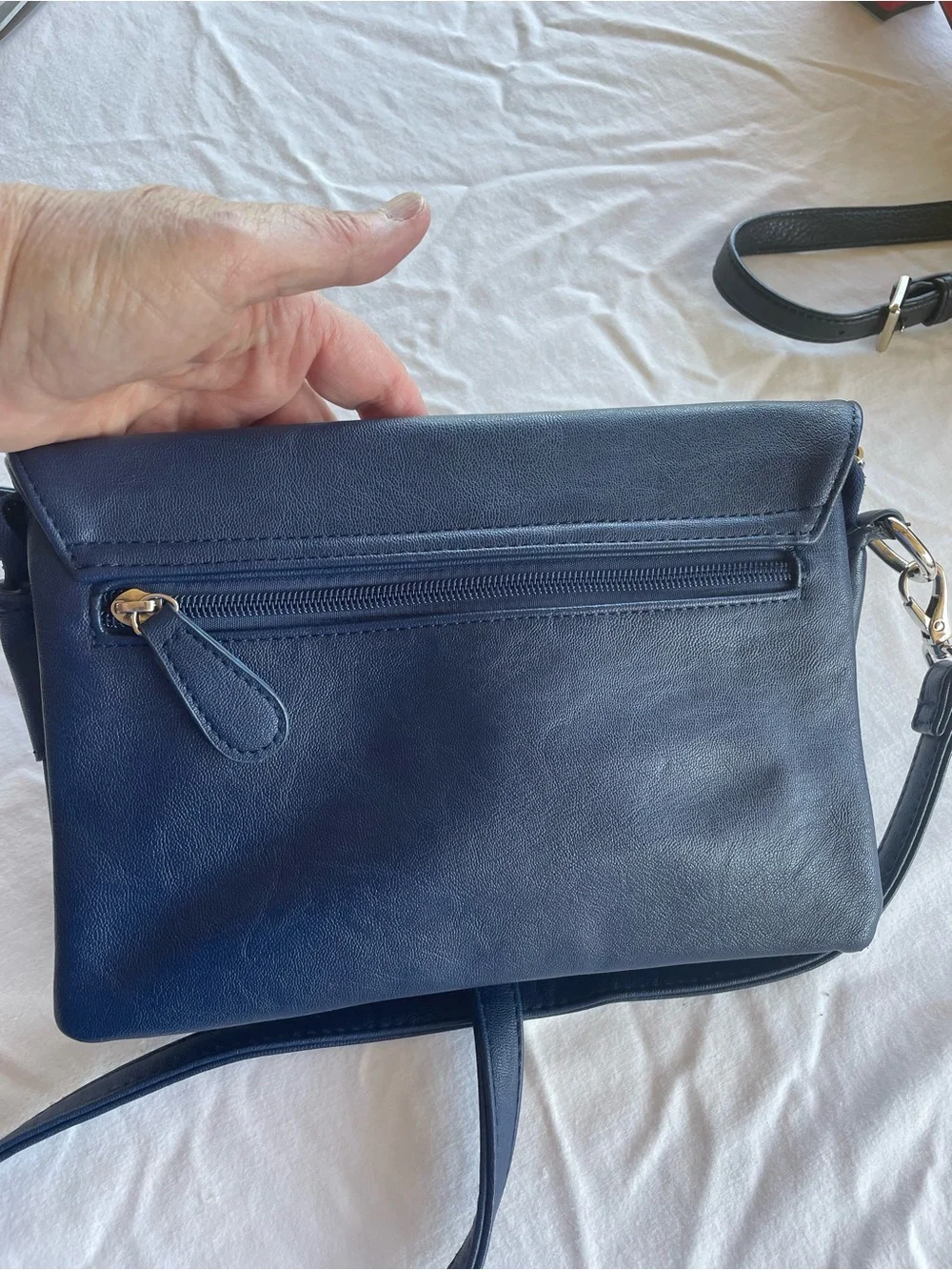 Amelie Galanti Navy Foldover Crossbody Clutch Purse Minimalist Chic Bag EUC